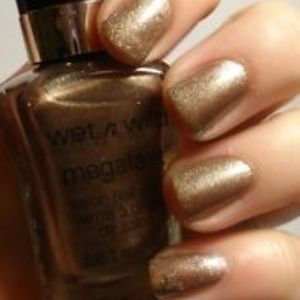 Wet N Wild Megalast - Studio Glitter & Gold